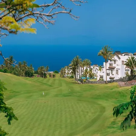 아파트 3 Bdr Partial Sea View *